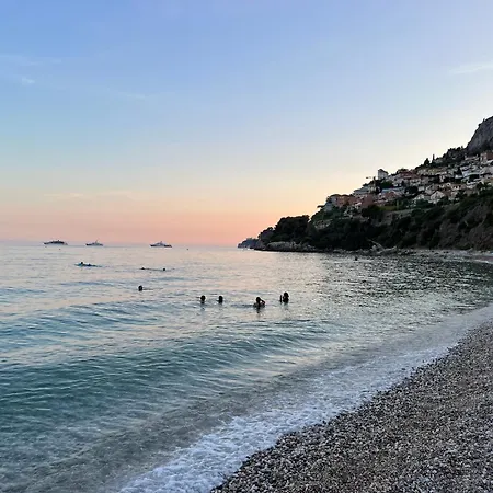 Laureto Bnb Pensjonat Roquebrune-Cap-Martin